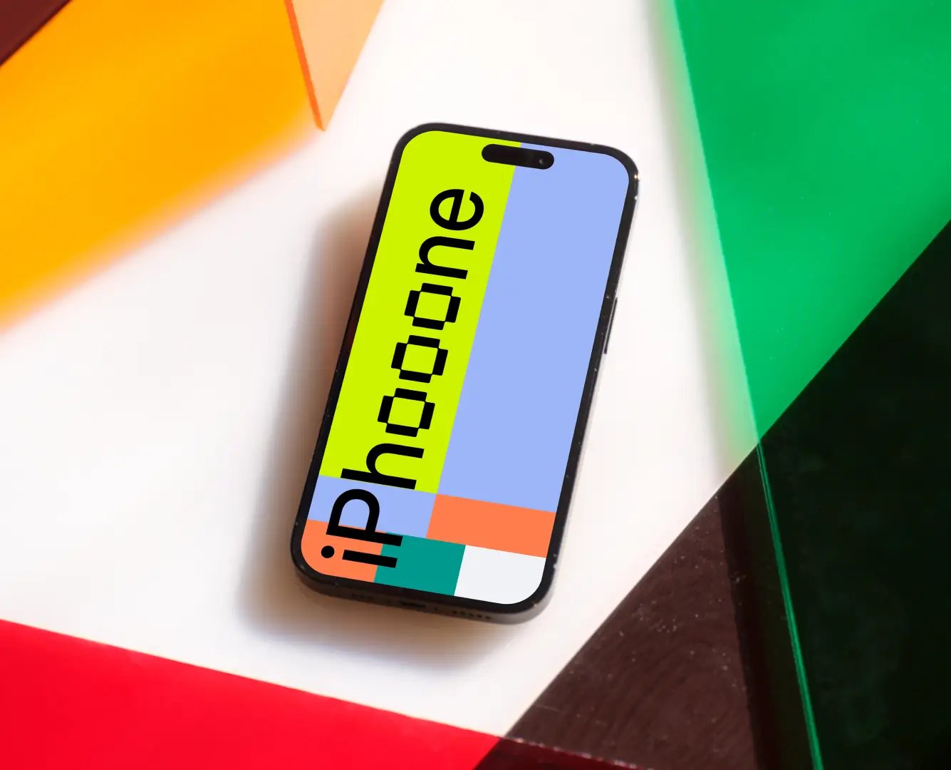 iPhone 16 Mockup sur fond coloré