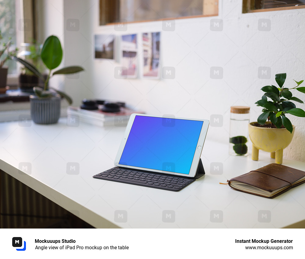 Angle view of iPad Pro mockup on the table