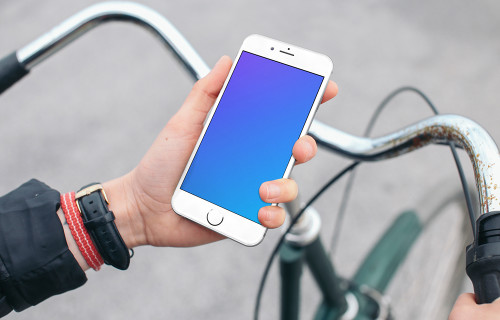 Tenir l'iPhone 6s mockup sur un vélo