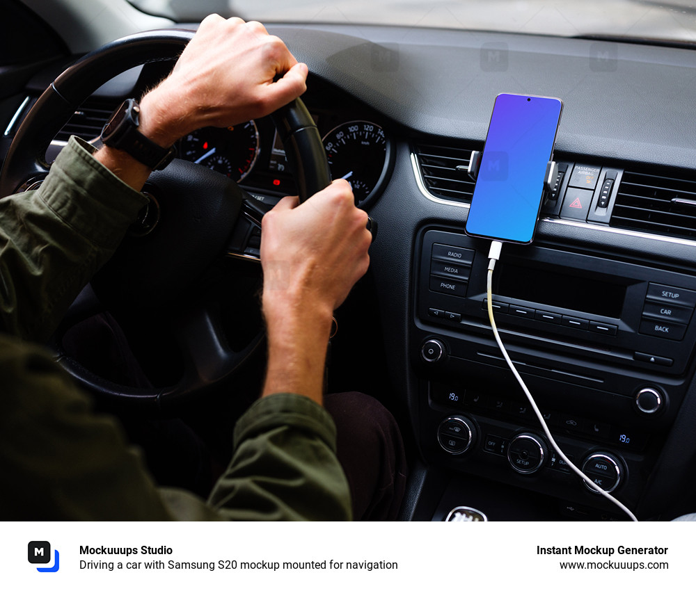 Conduire une voiture avec un Samsung S20 mockup monté pour la navigation