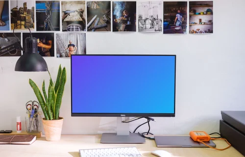 Bureau propre avec écran Dell mockup